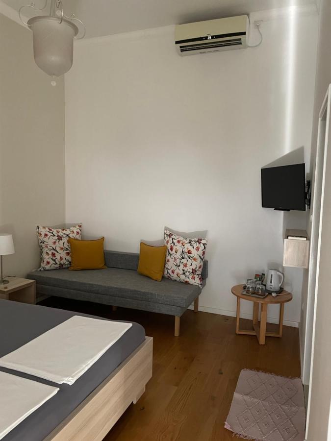 Aurelia Rooms Mostar Buitenkant foto
