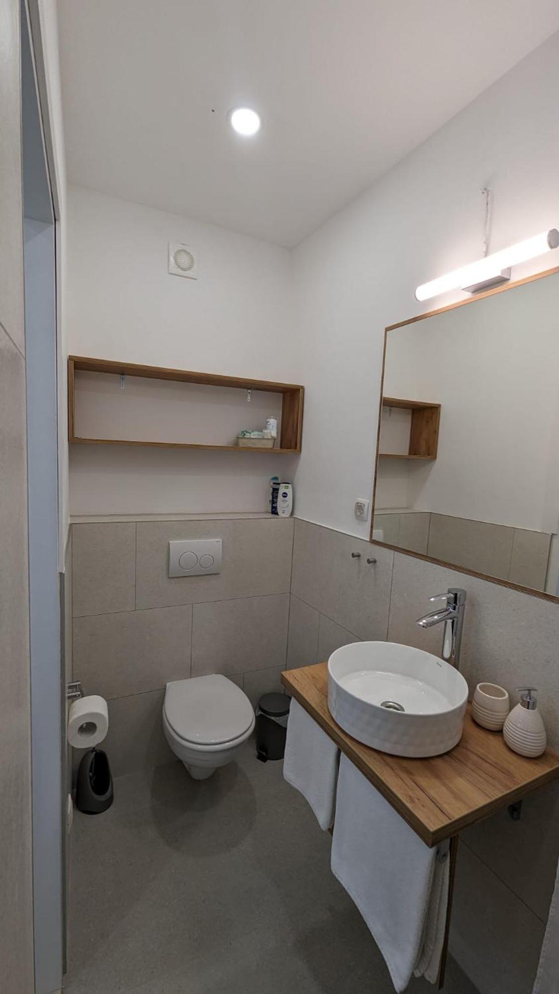 Aurelia Rooms Mostar Buitenkant foto