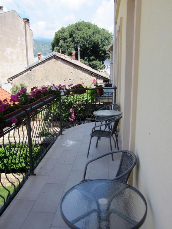 Aurelia Rooms Mostar Buitenkant foto
