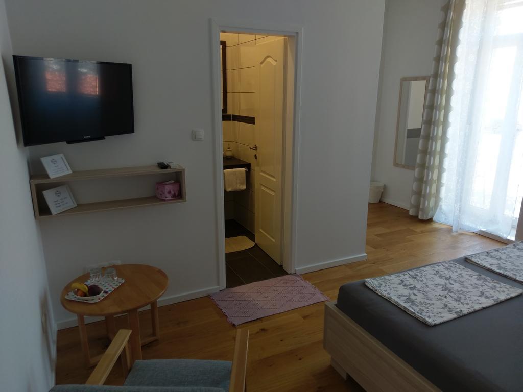 Aurelia Rooms Mostar Buitenkant foto